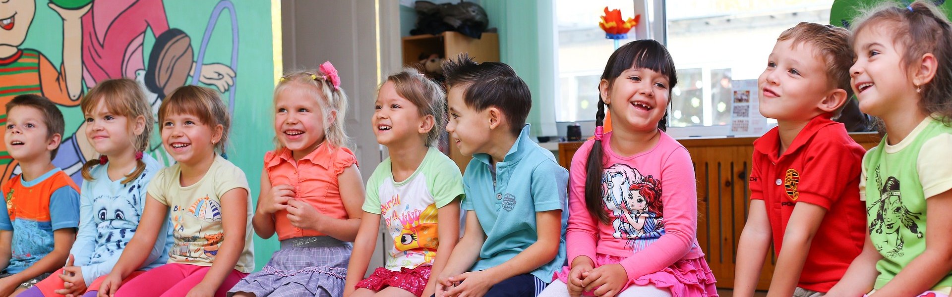 Kinderen op de kleuterschool bij Nieuwetijdskinderen bijzondere kinderen tolmacho via Pixabay kindergarten 2204239